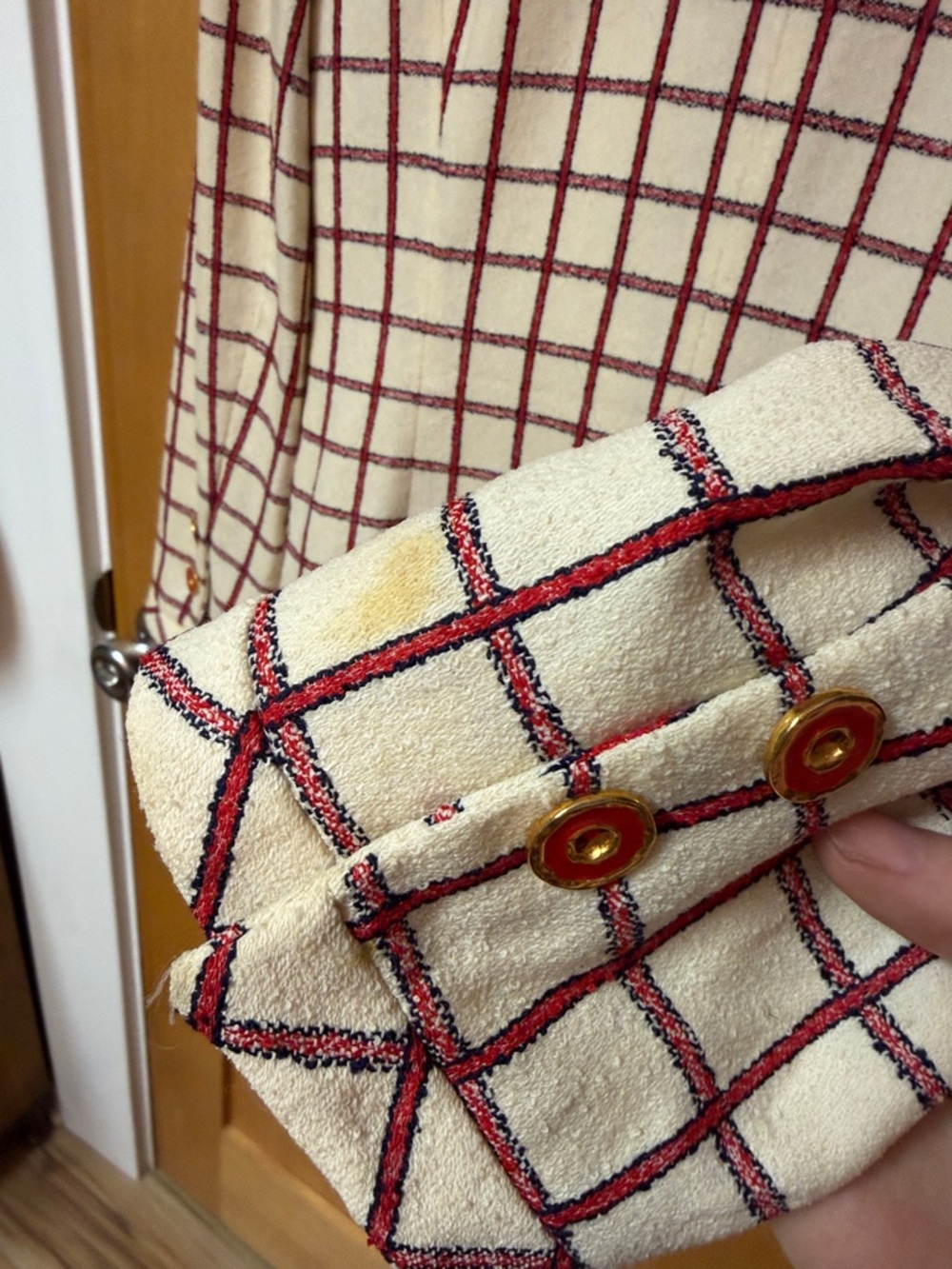 Vintage Emanuel Ungaro Cream Blazer with Red Windowpane Check - Picture 4 of 7